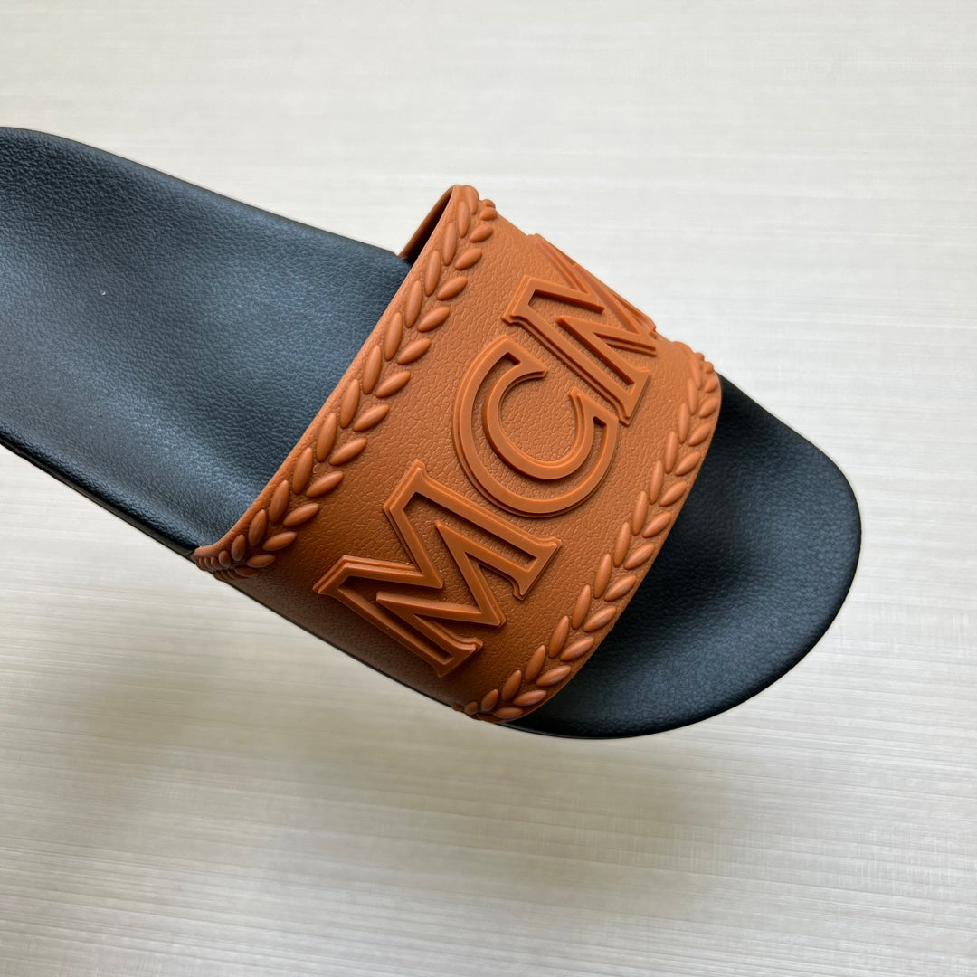 54M42ZDE Stylish slippers