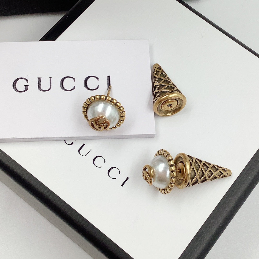 14B1030EDE Stylish Earrings