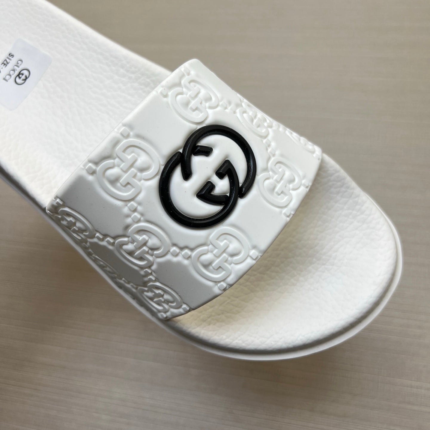 5QB19ZDE StylishSlippers
