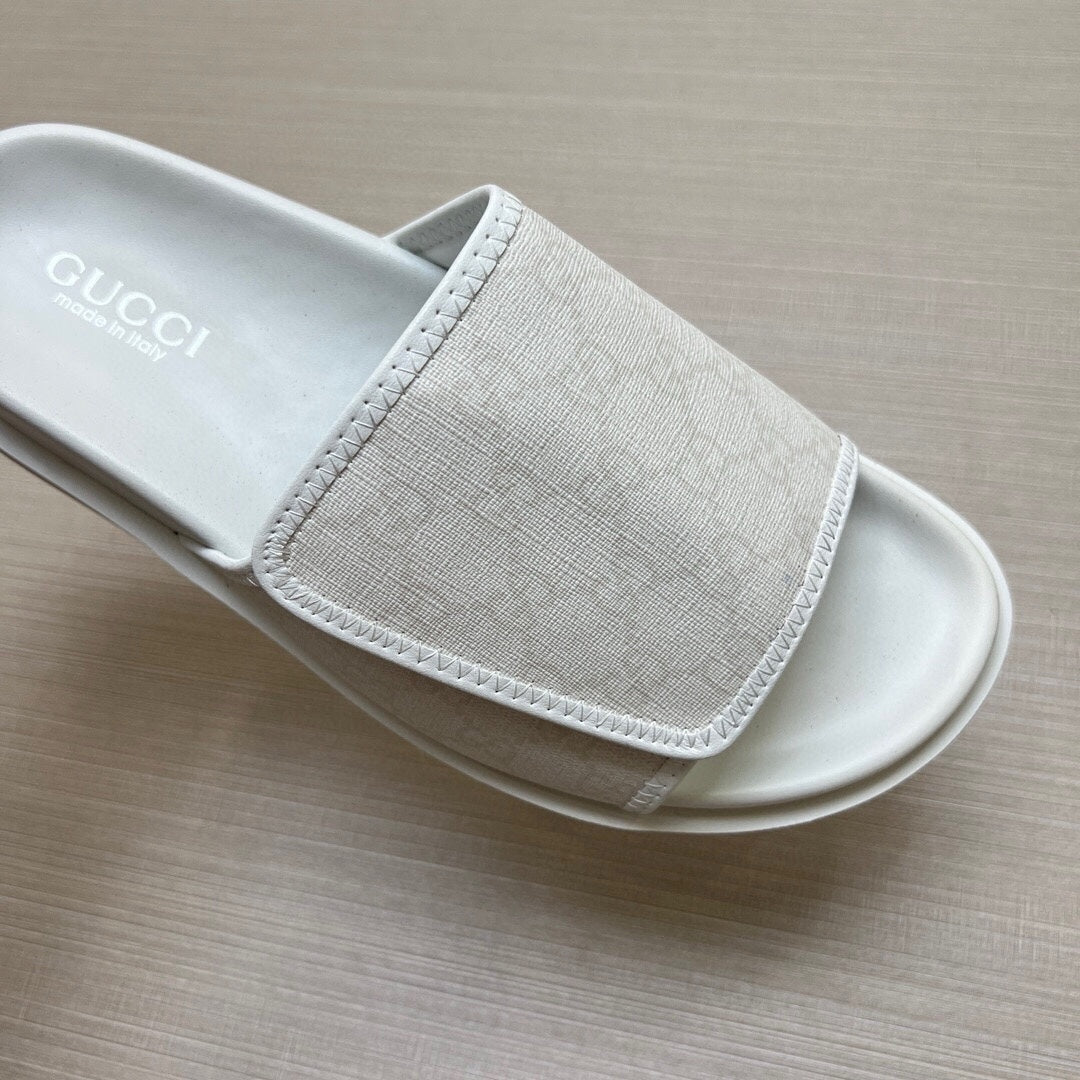 5LB231ZDE Stylish Slippers