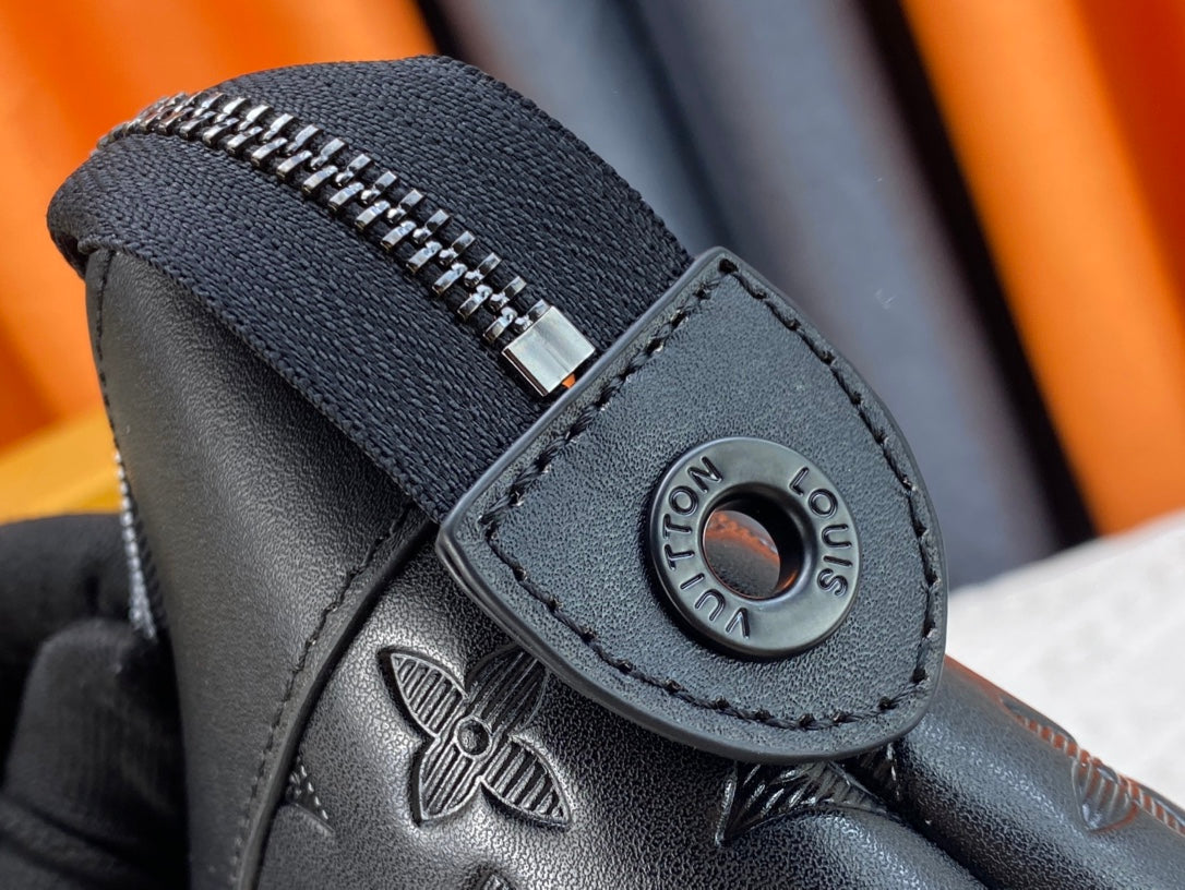 1XE400BDE Stylish leather bag
