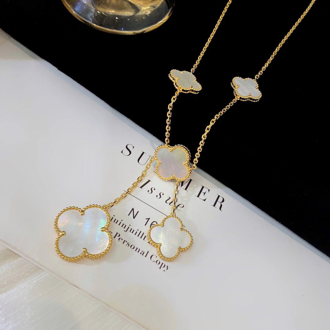 5XVA182KDE Stylish 6 flowers necklaces