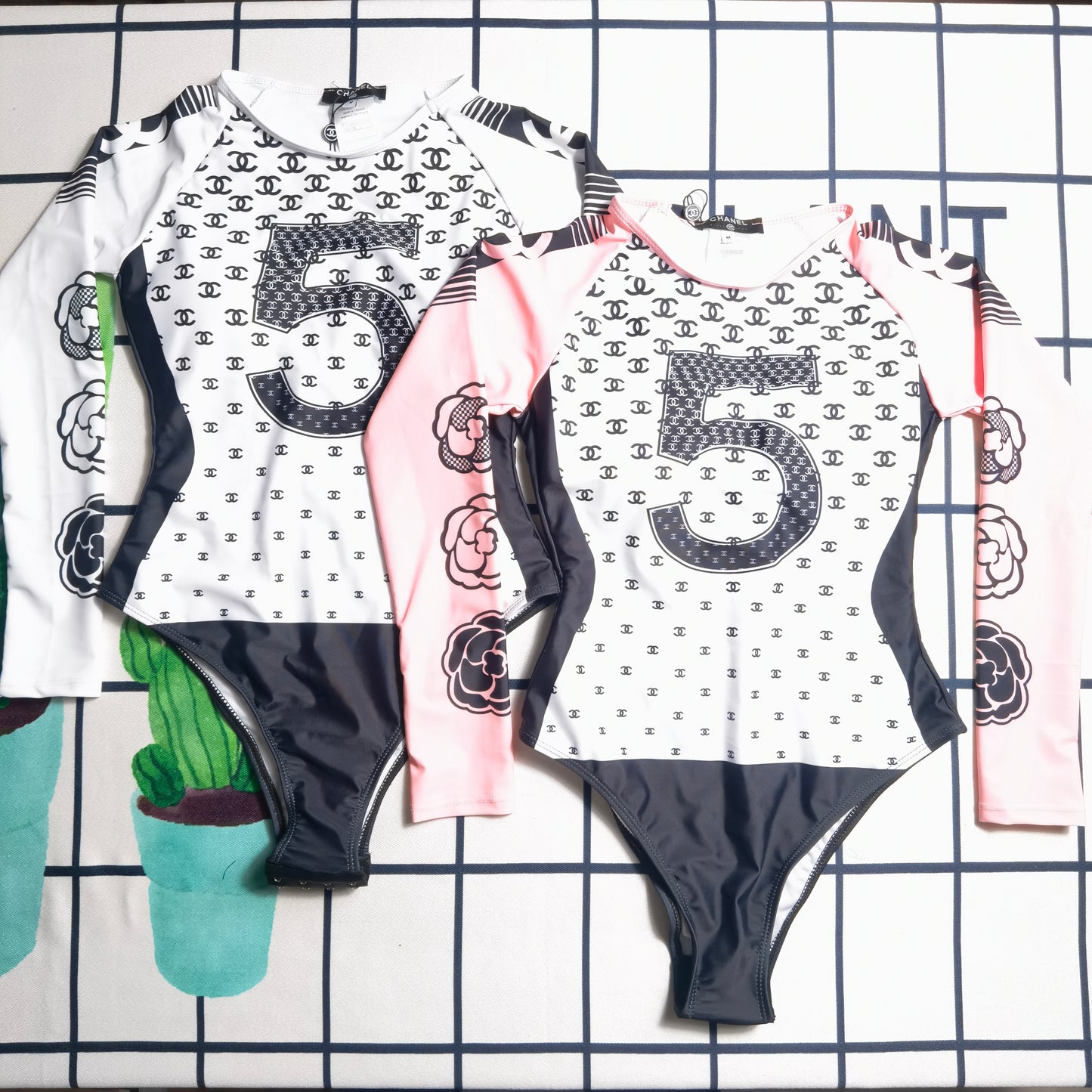 14C4YDE Stylish Long sleeve swimsuit