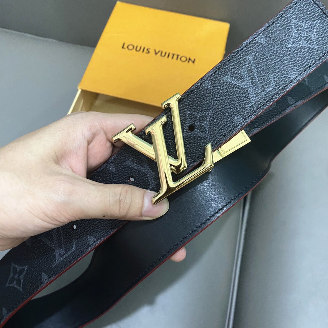 14E142PDE Stylish High quality belt With full package