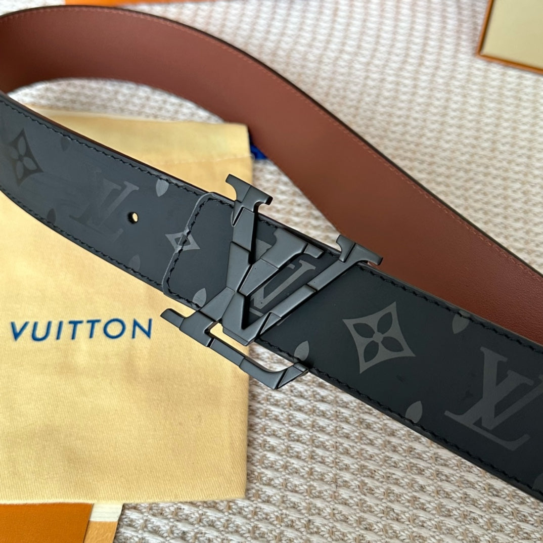 14E150PDE Stylish High quality belt With full package