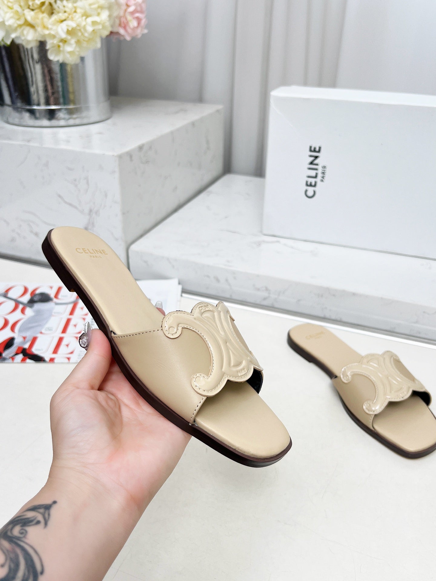 255QA52ZDE Stylish leather shoes