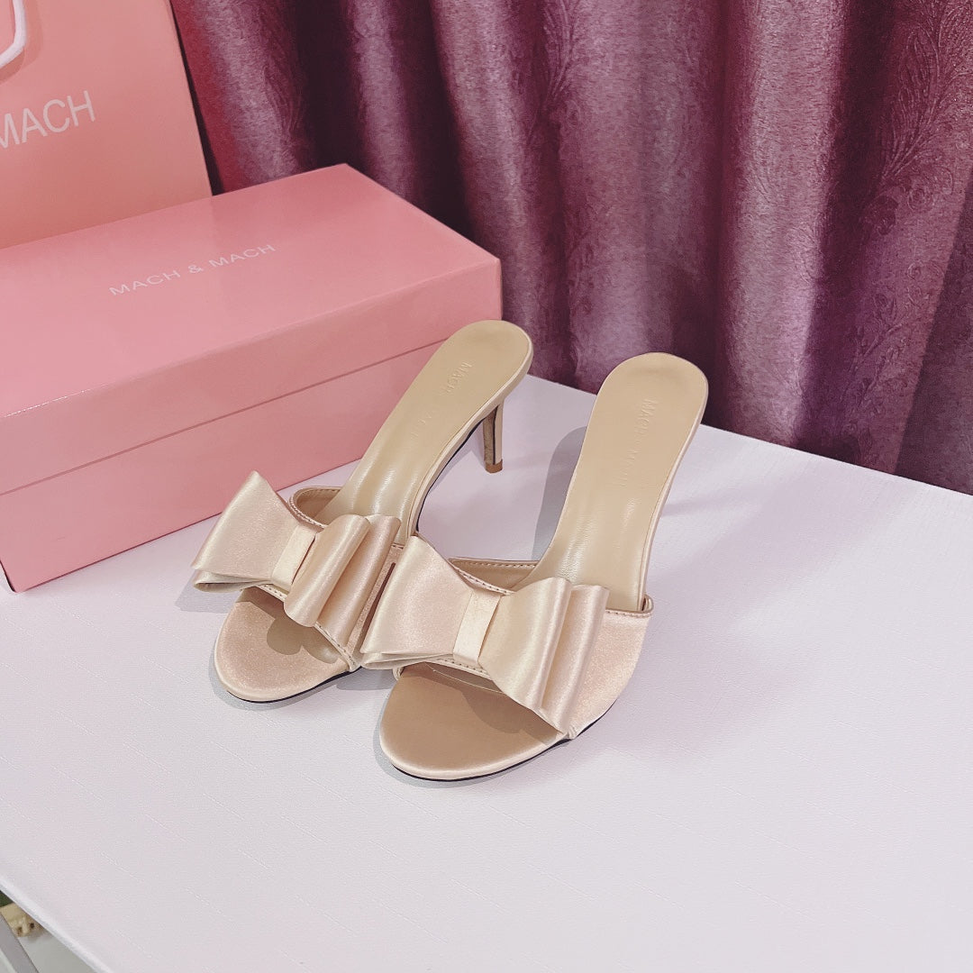 14A43ZDE Stylish High heels Heel height 8cm