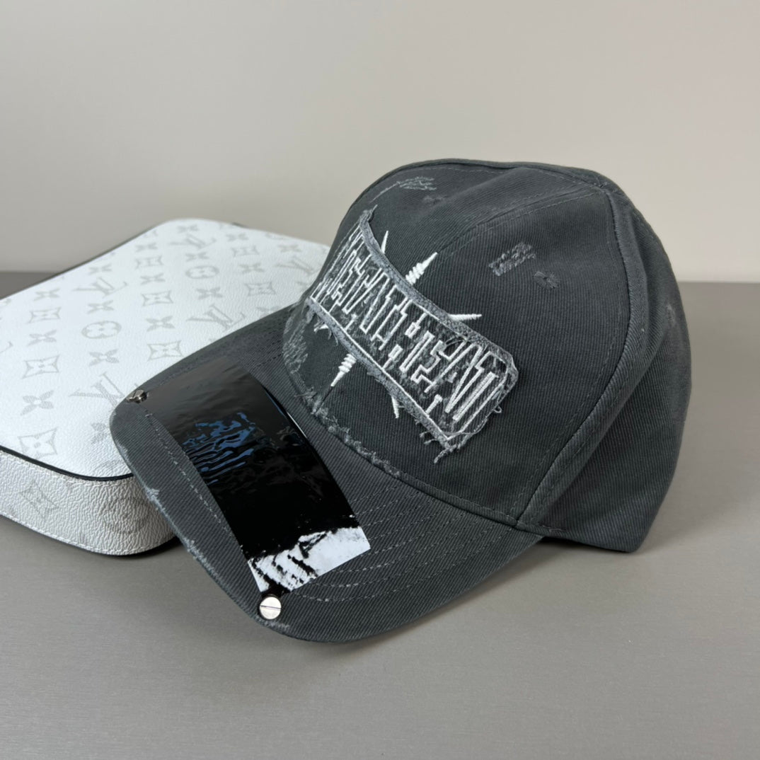 125ZJ528MDE Stylish hats