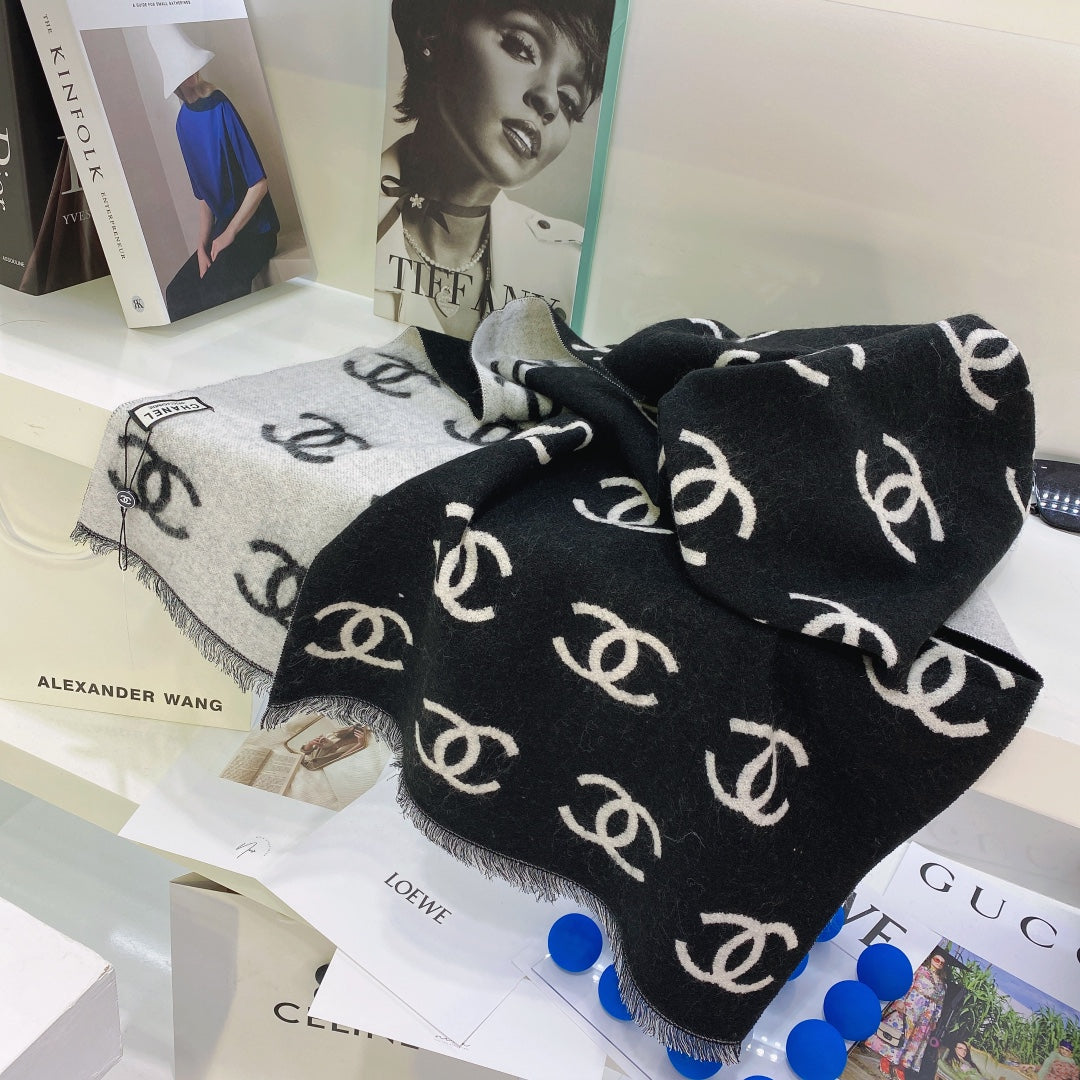 175RC33WDE Stylish Winter Scarves