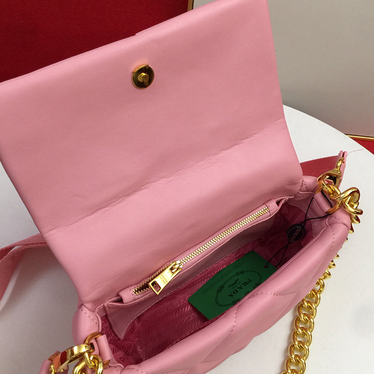 1PD03BDE Stylish leather bag