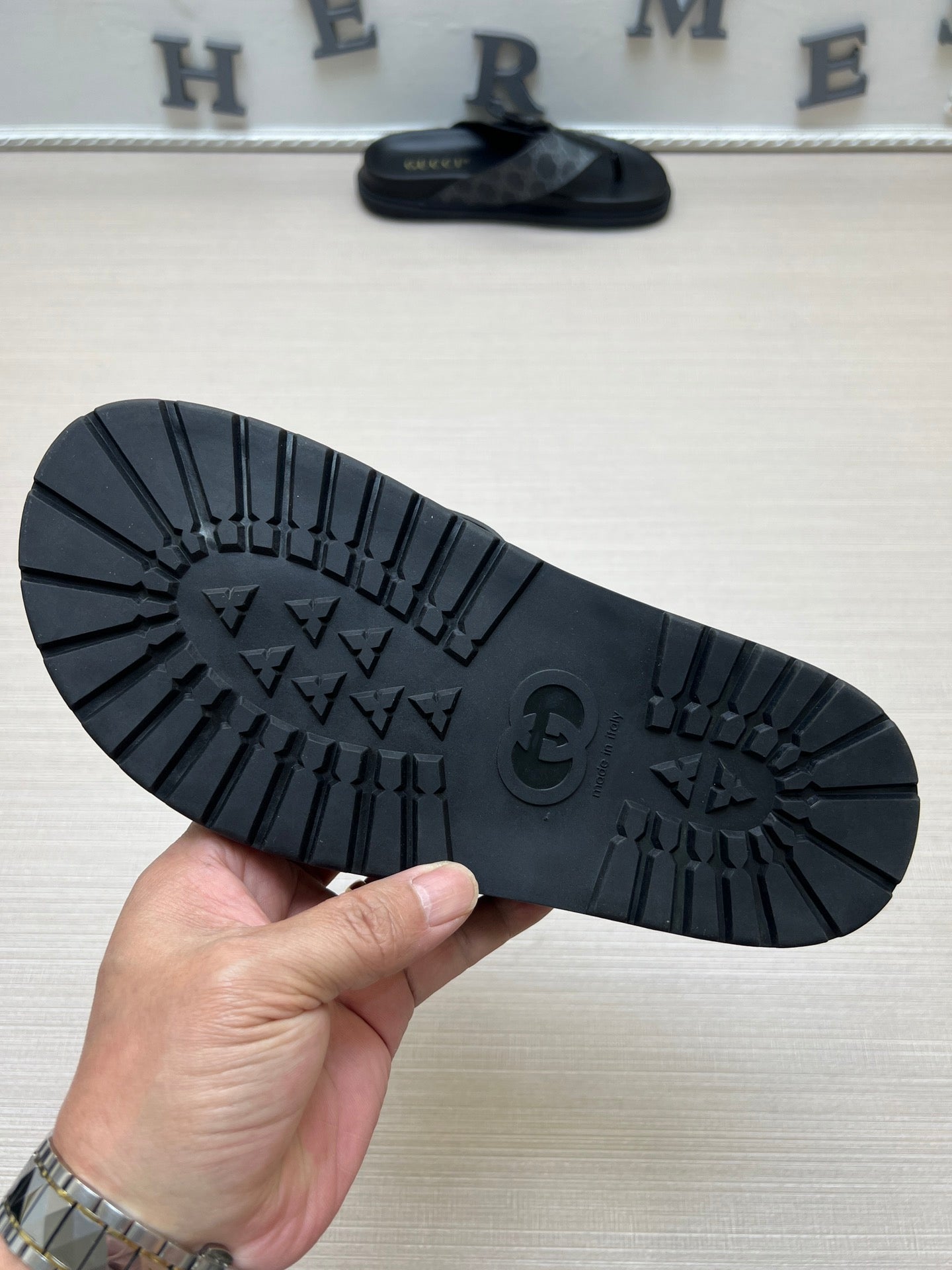 54B92ZDE Stylish slippers