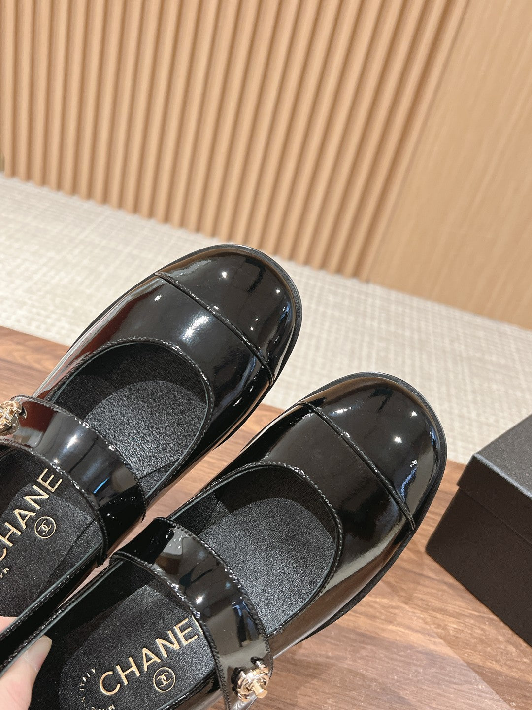 14C143ZDE Stylish Casual shoes