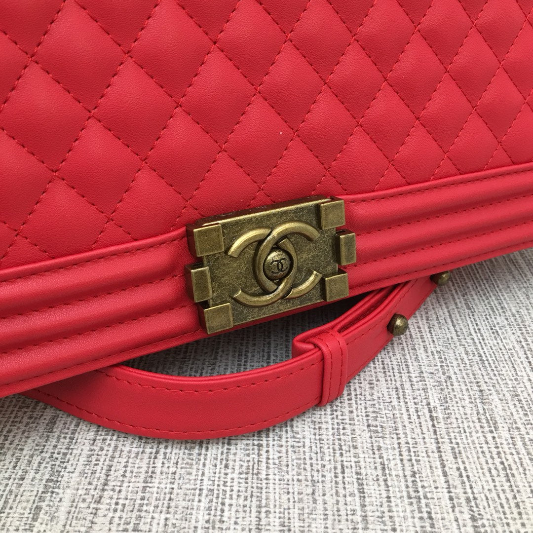 5C60BDE Stylish leather bag