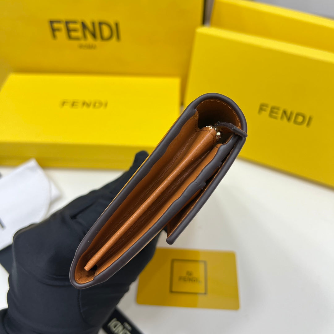 XD14BDE Stylish leather wallets