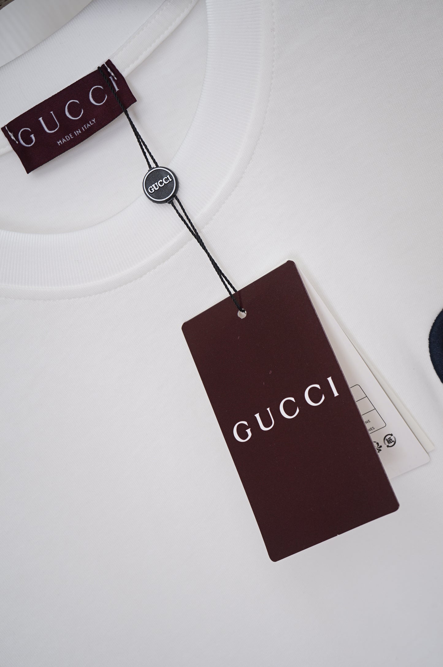 165NB22UDE Stylish T-shirt