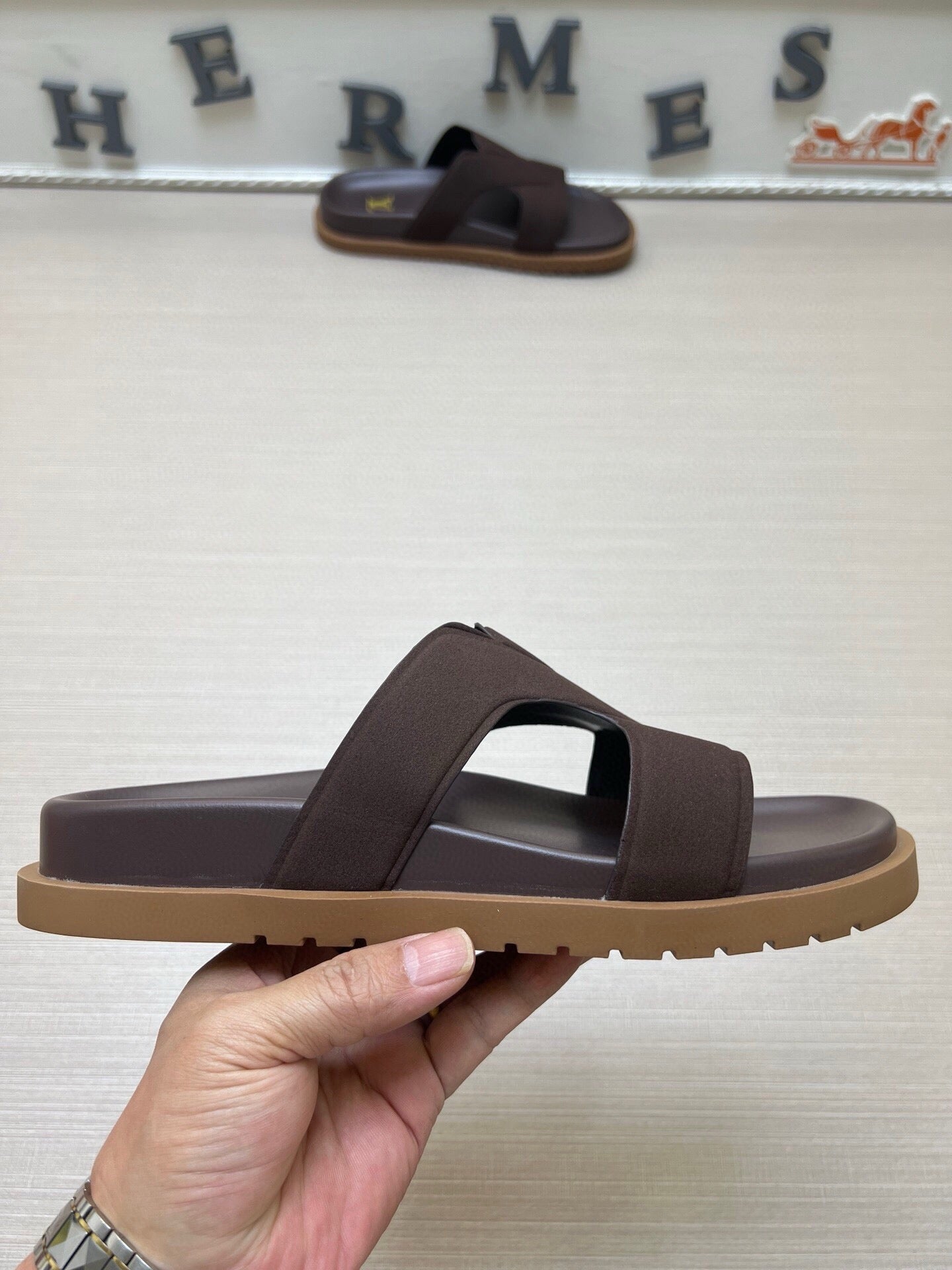 5LE229ZDE Stylish Slippers