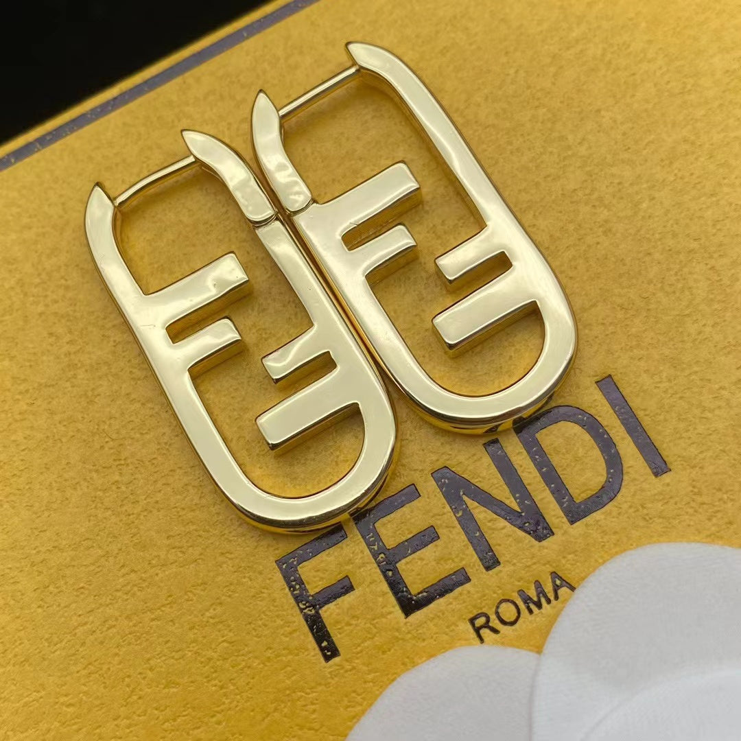 1F195EDE Stylish Earrings