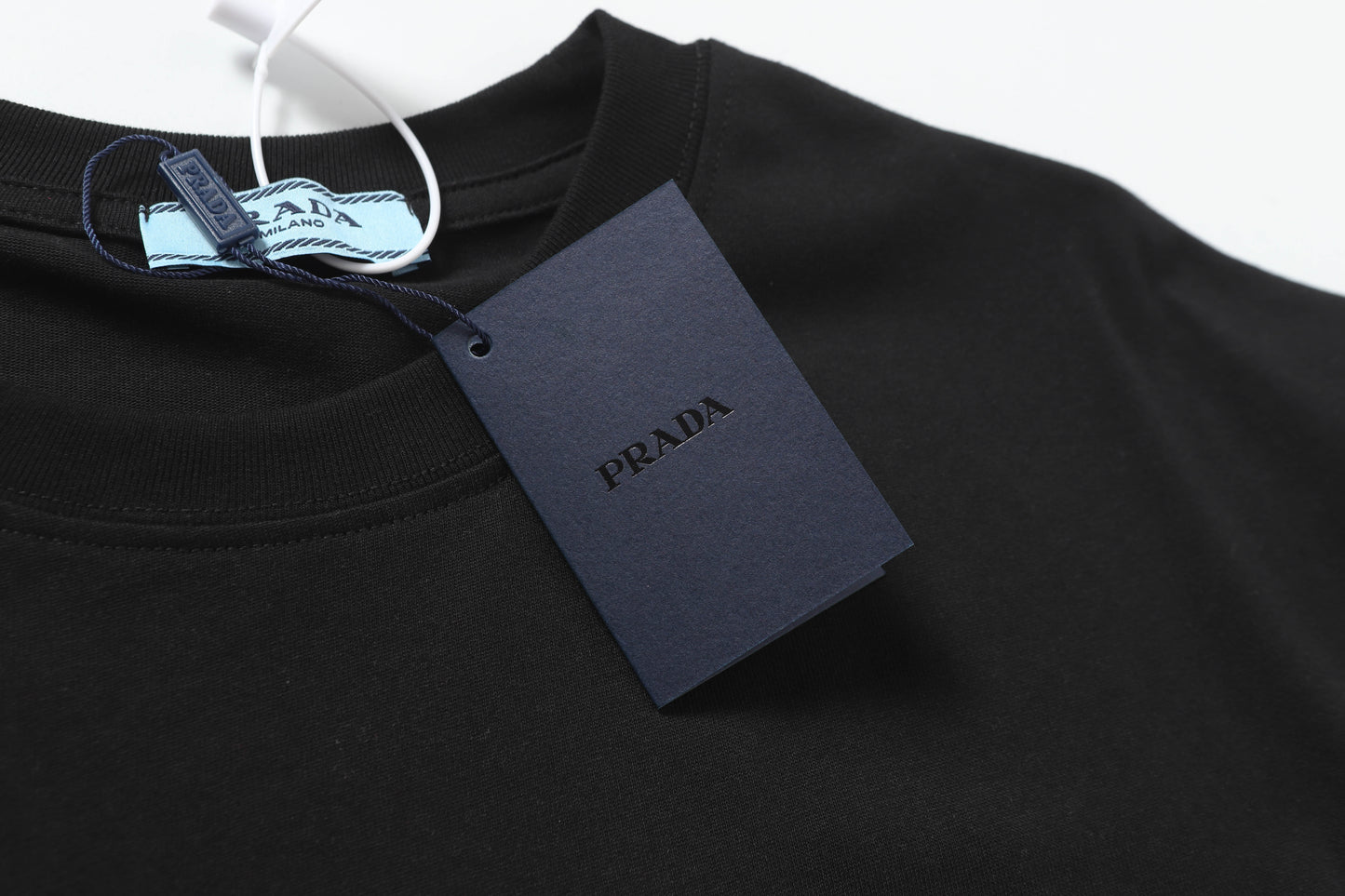 145RP183UDE Stylish T-shirt