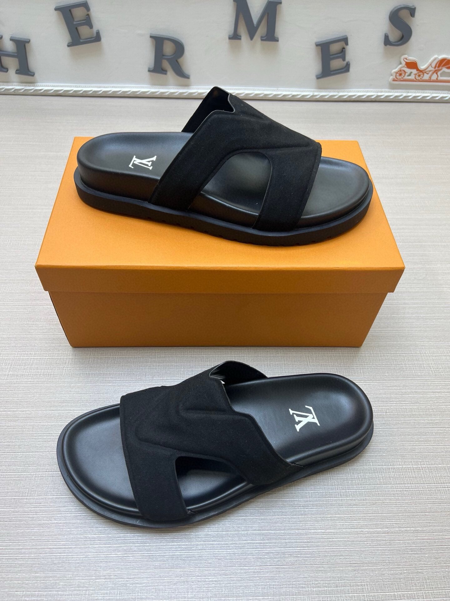5LE229ZDE Stylish Slippers