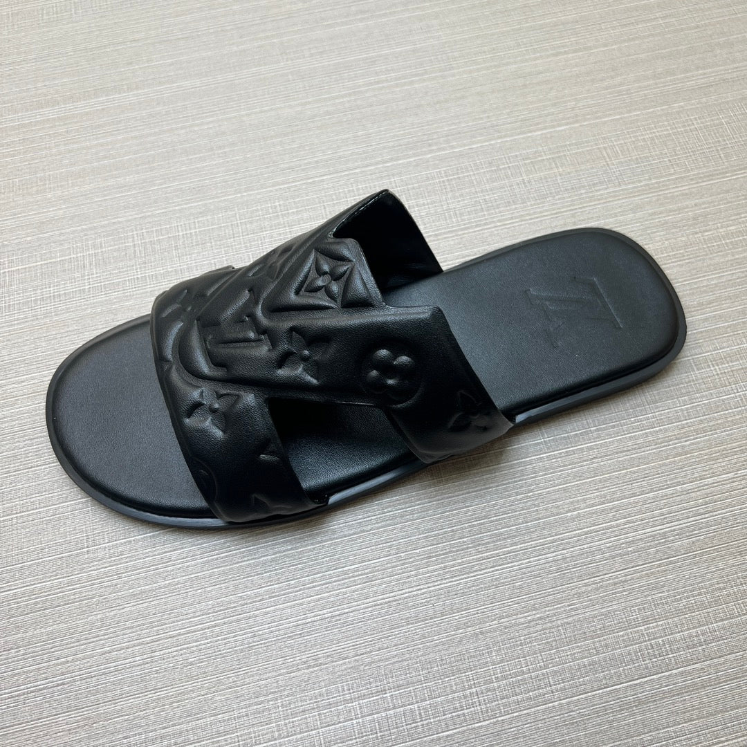 54E30ZDE Stylish slippers