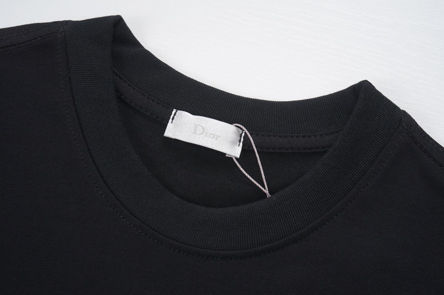 125WD37UDE Stylish T-shirts