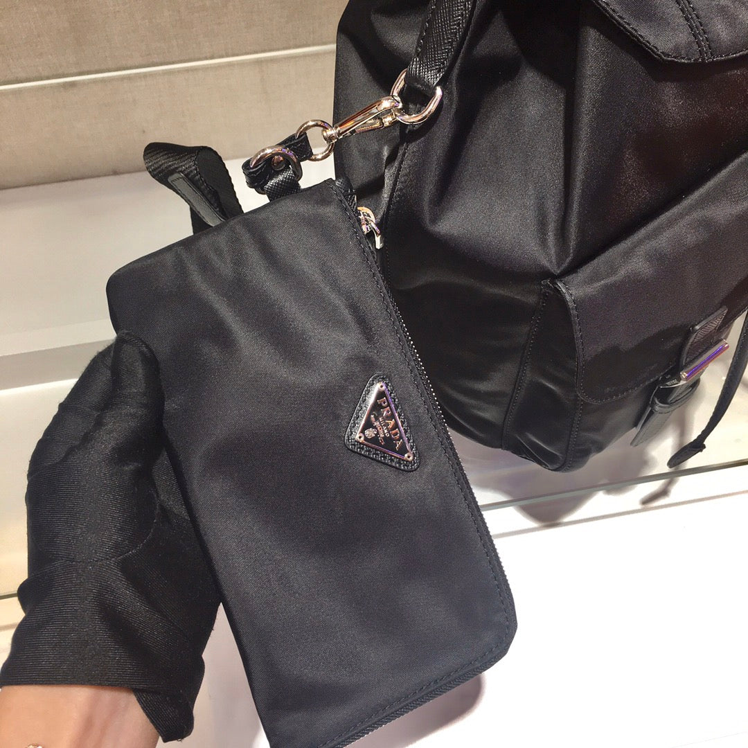 1XPD71BDE Stylish leather bag