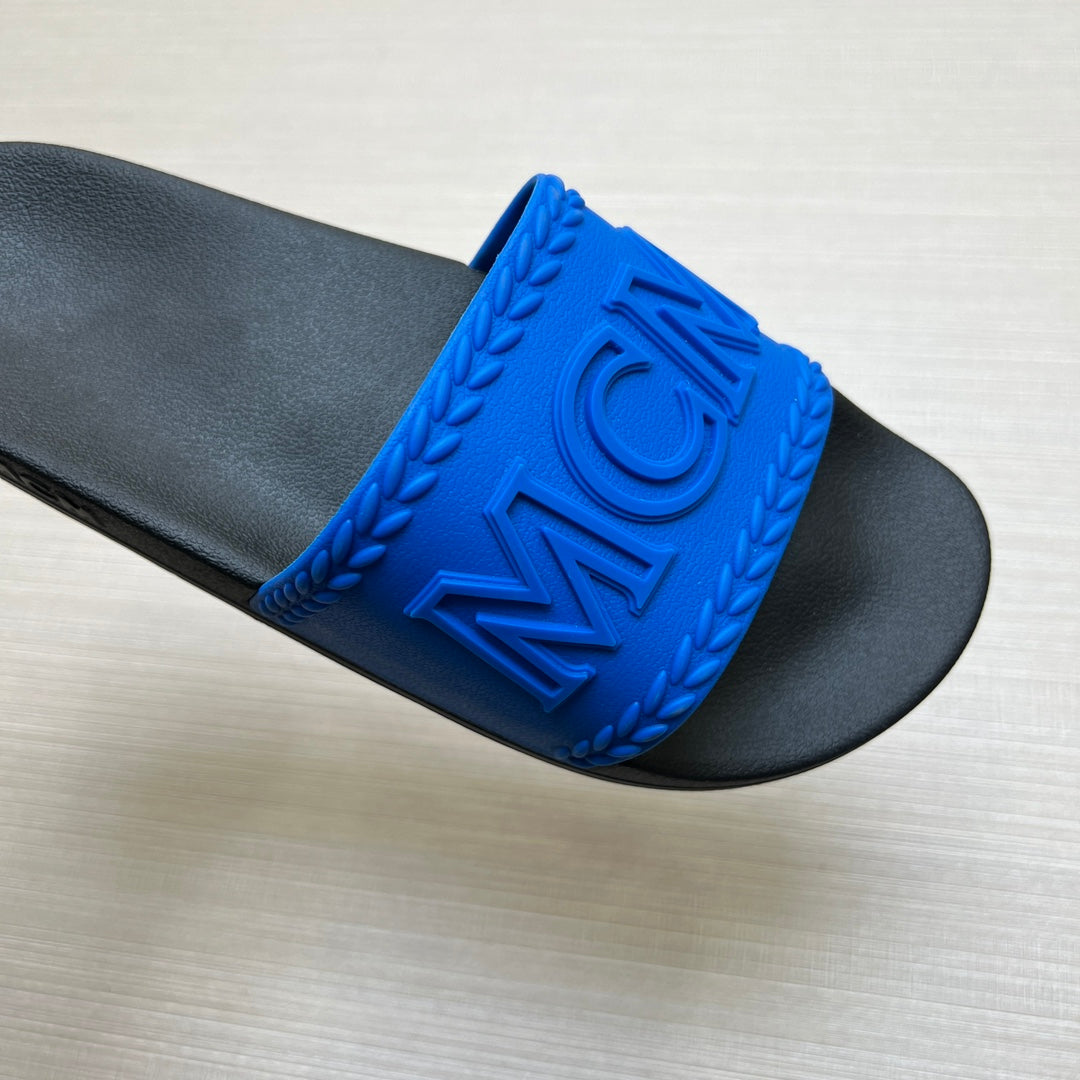 54M42ZDE Stylish slippers