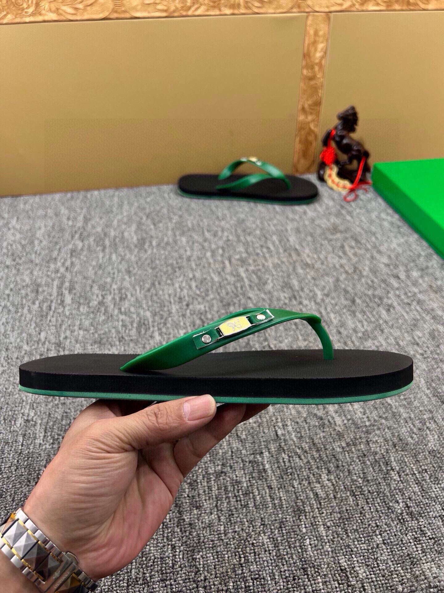535ZA292ZDE Stylish Slippers