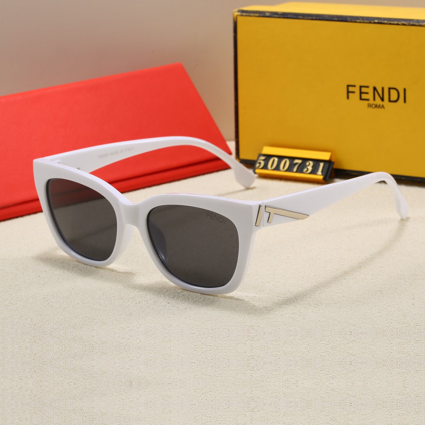 285RF26TDE Stylish Sunglasses