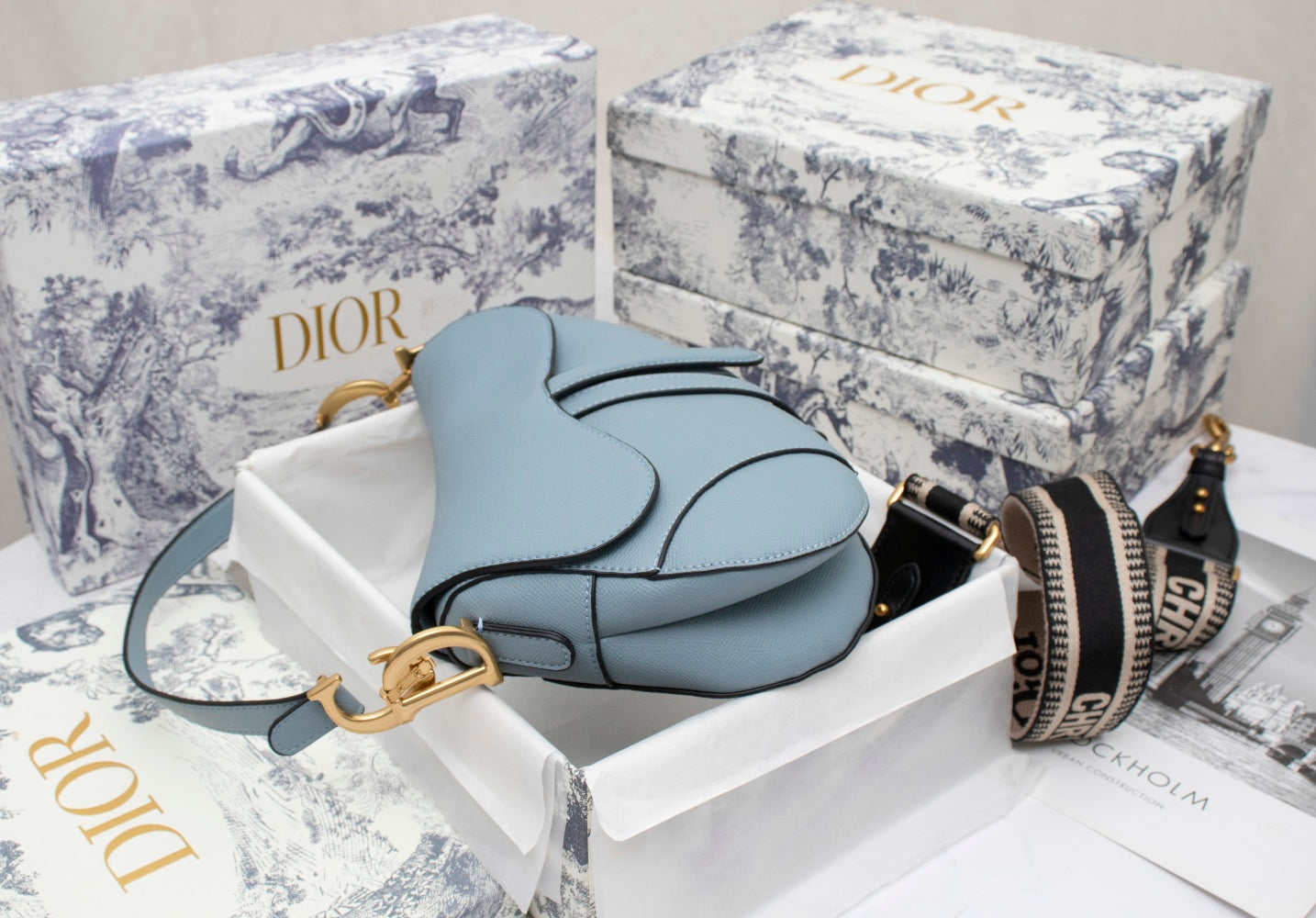 5D11BDE Stylish leather bag