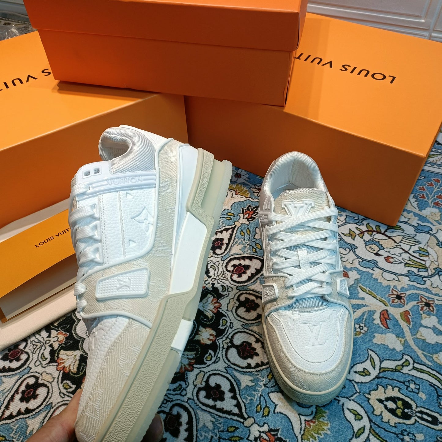 1XE23ZDE Stylish Sneakers