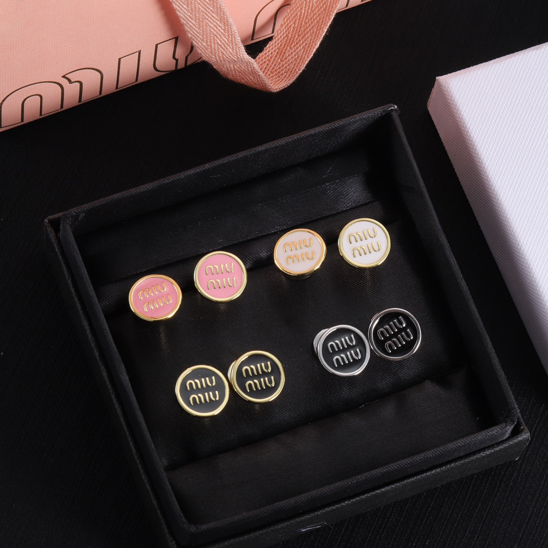 14A713EDE Stylish Earrings