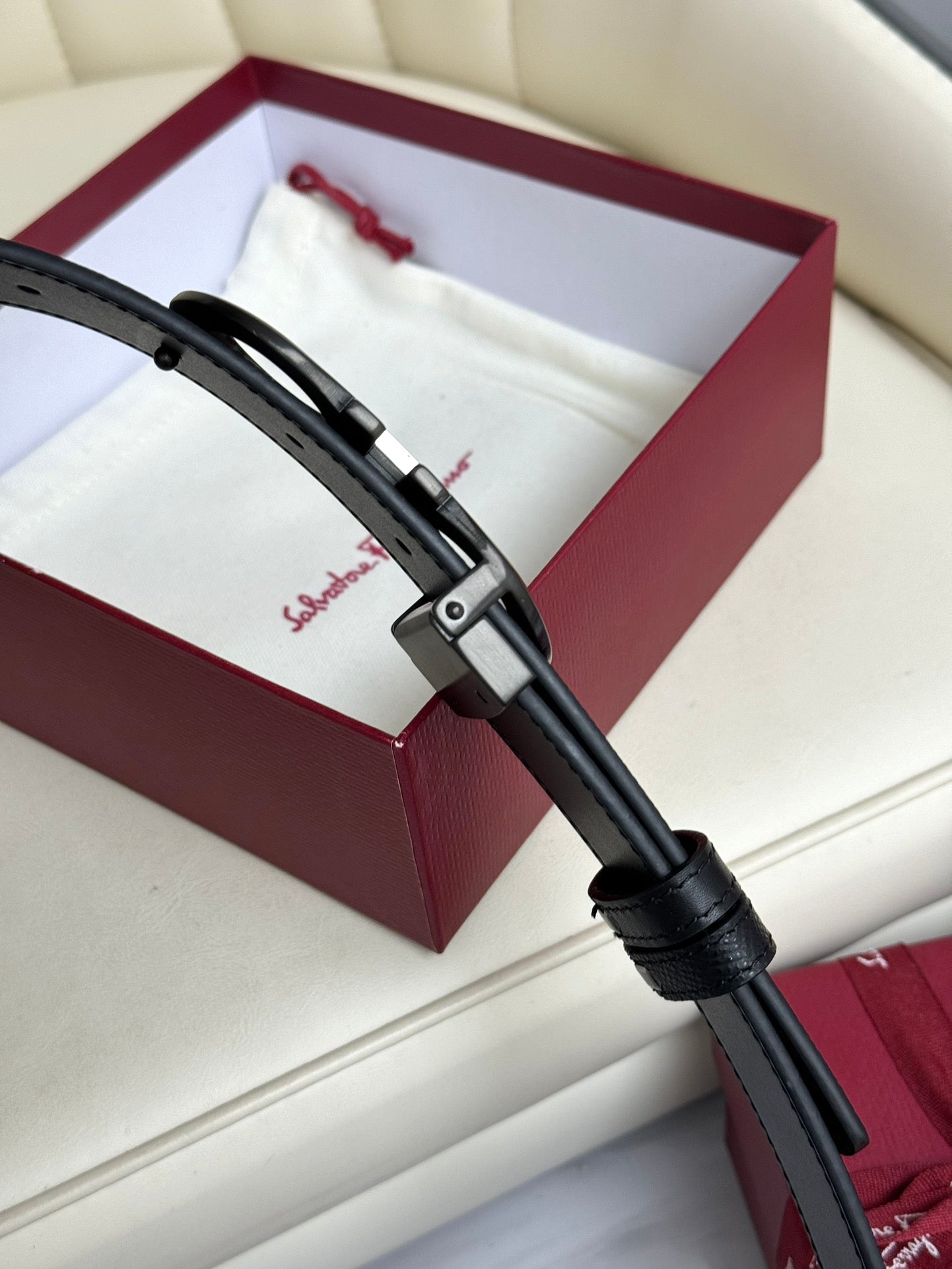 1WA170PDE Stylish High quality belt With full package