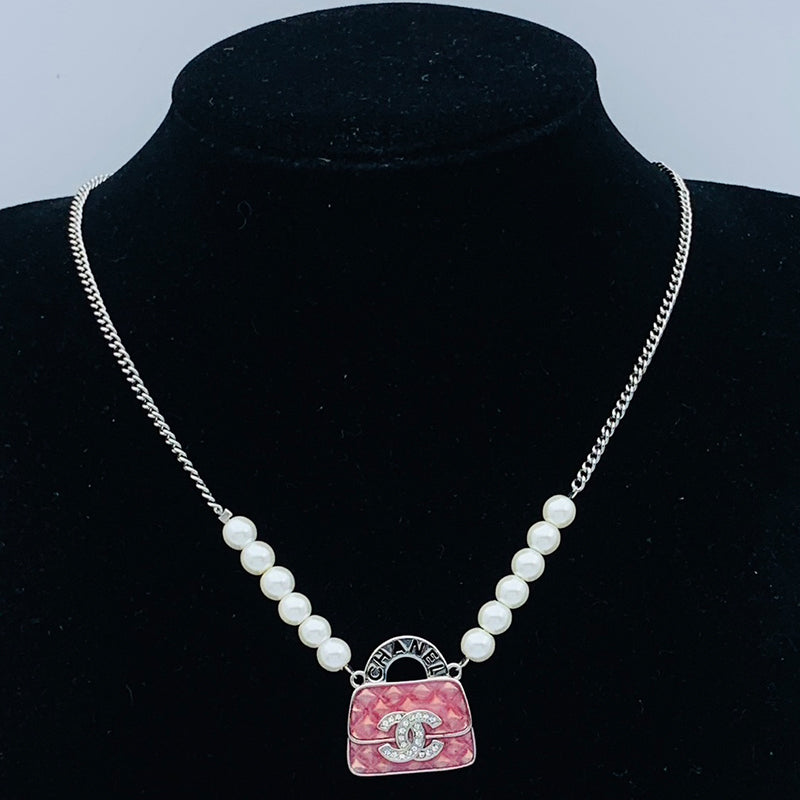 84C72XDE Stylish Necklaces