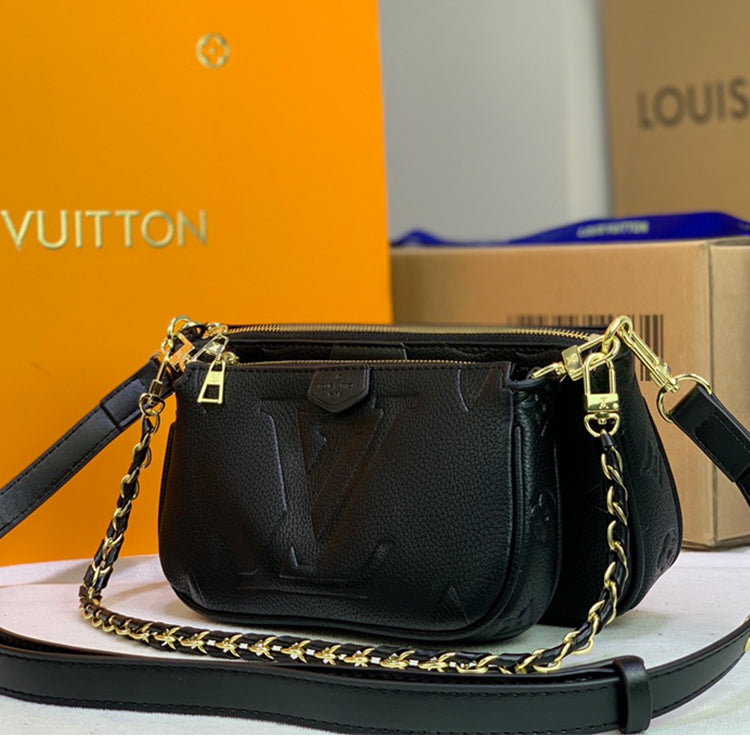 AE102BDE Stylish leather bag
