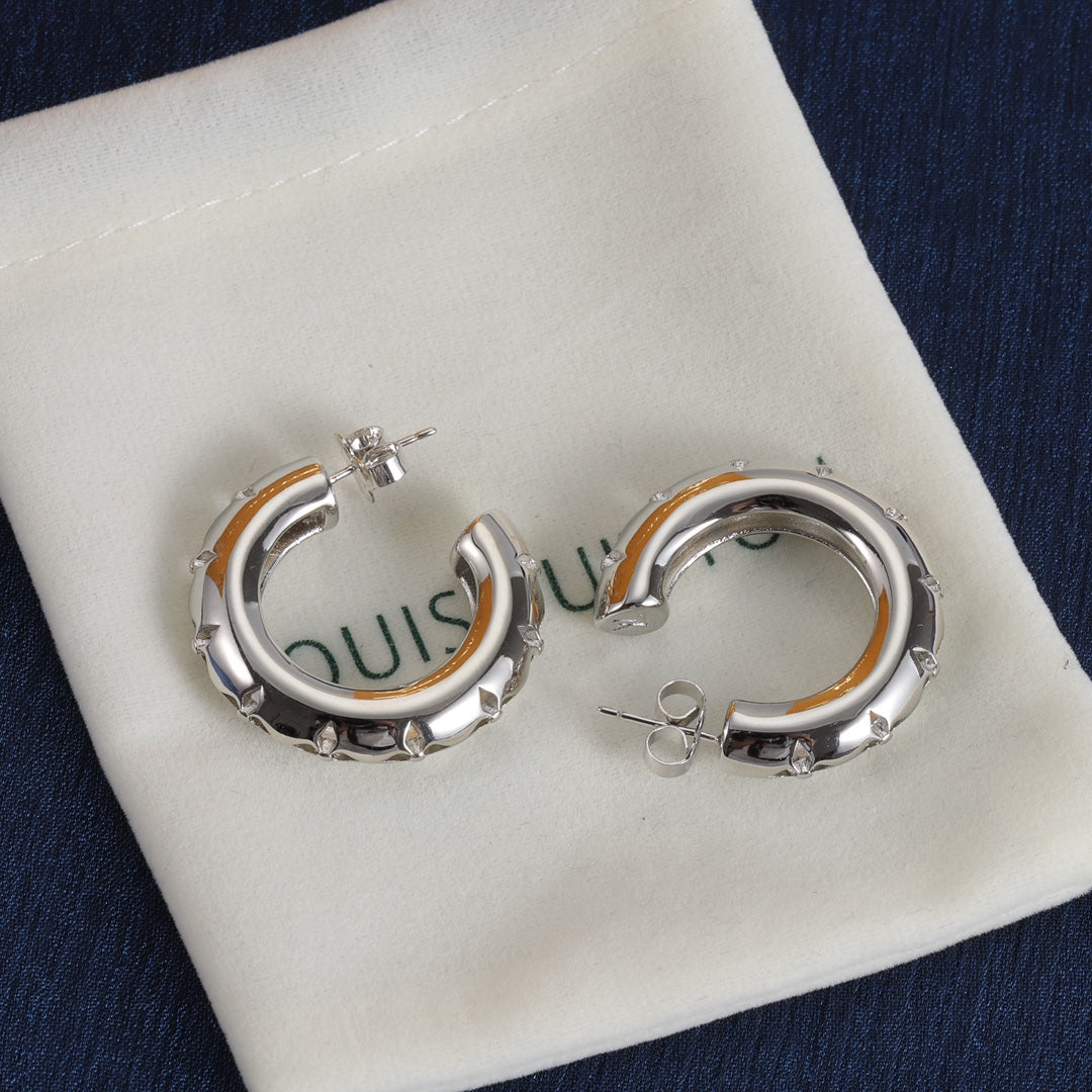 14E1094EDE Stylish Earrings