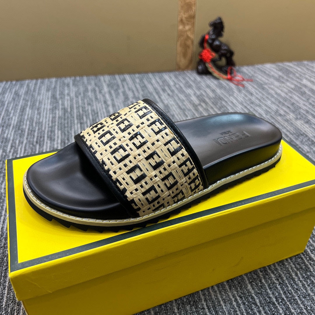 5XF104ZDE Stylish Slippers
