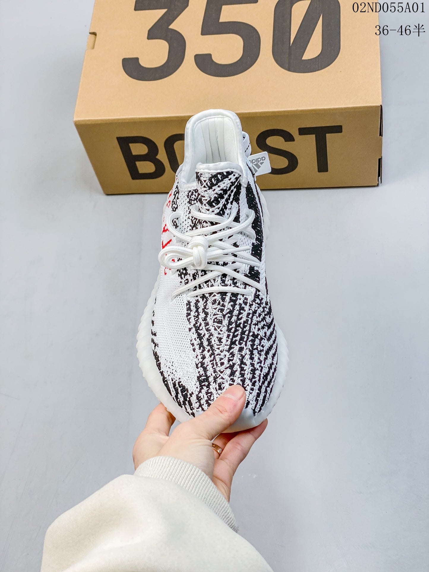 4YA87ZDE Stylish Sneakers (No Box, August-October Big Sale)