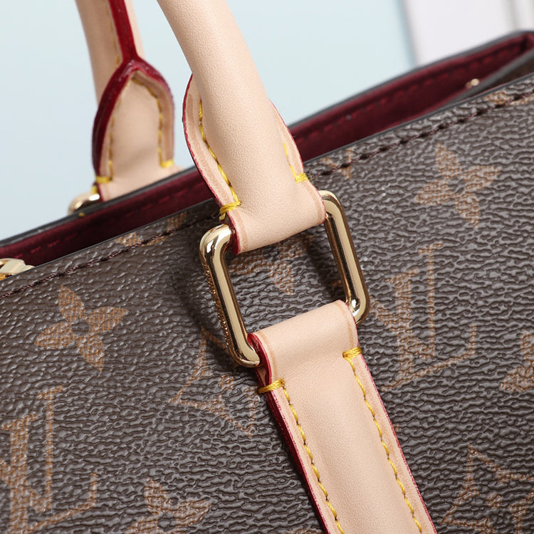 E12BDE Stylish leather bag