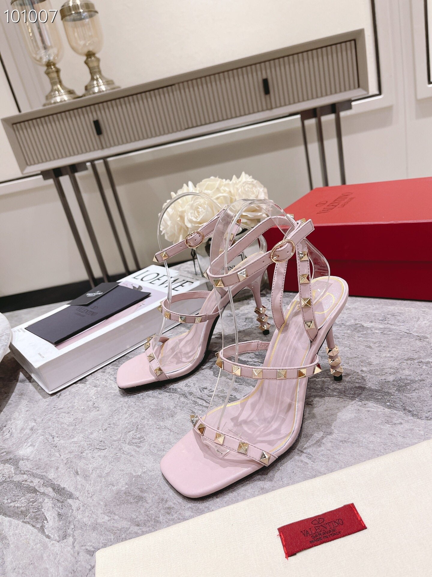 255QVL56ZDE Stylish leather High heels