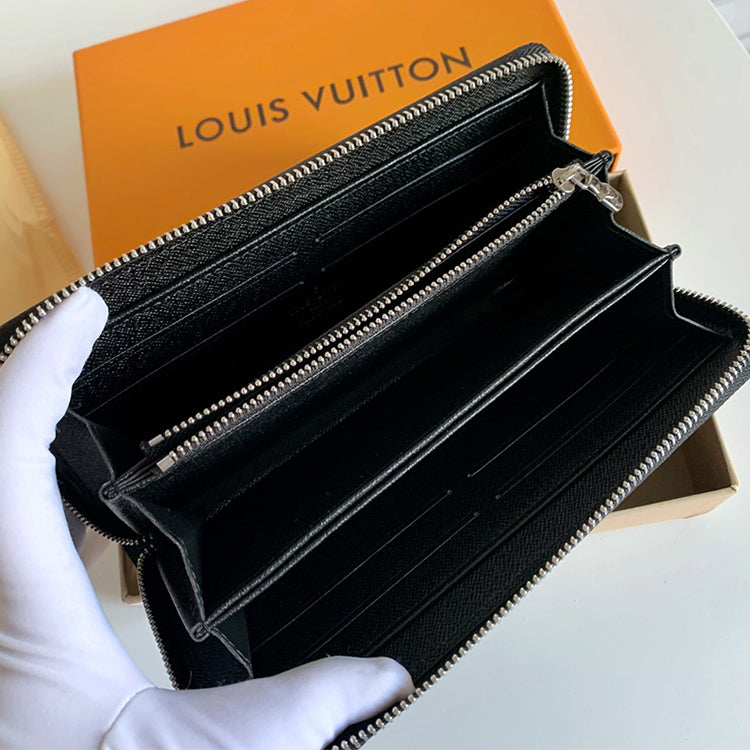 1E05BDE Stylish leather wallets