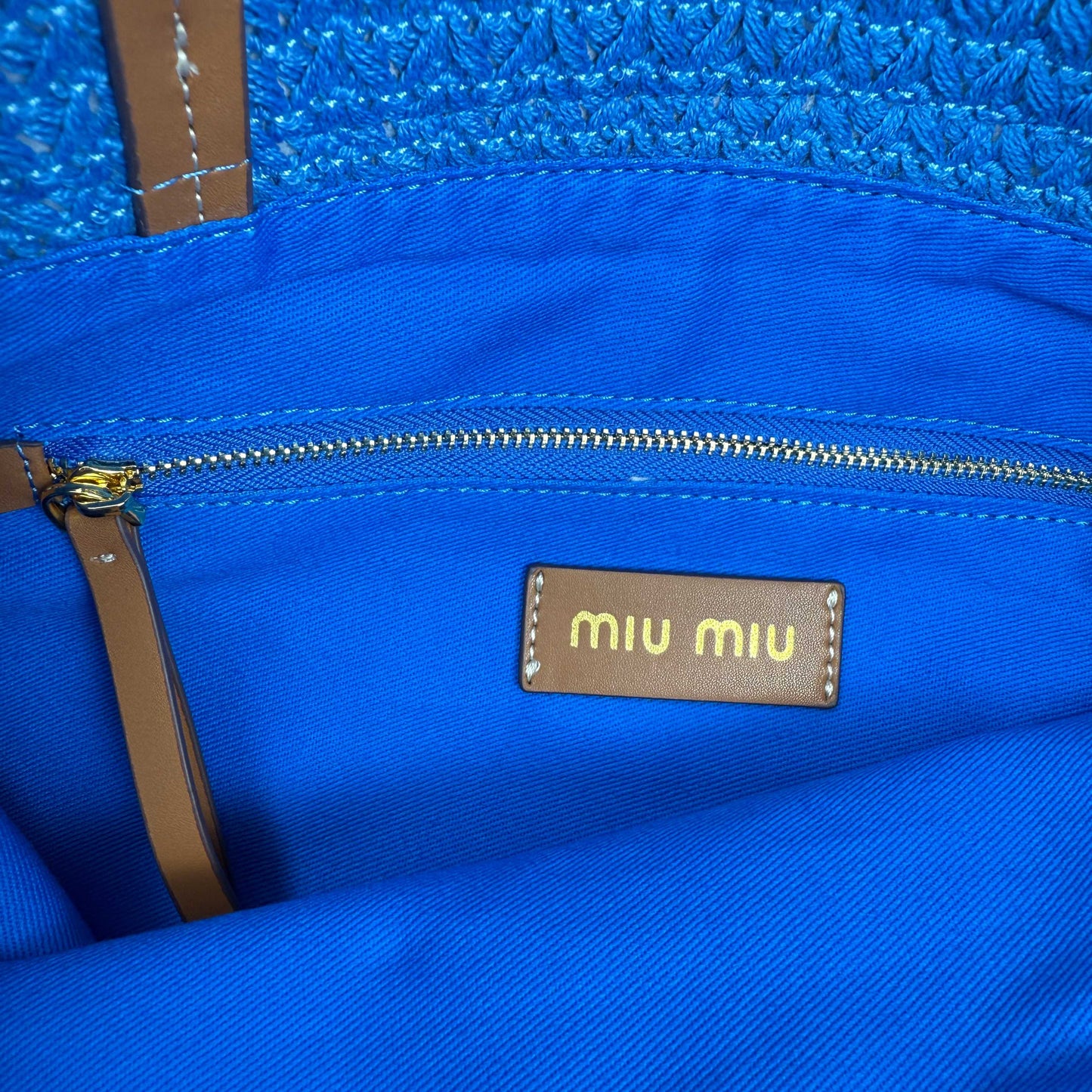 15RA57BDE Stylish bag