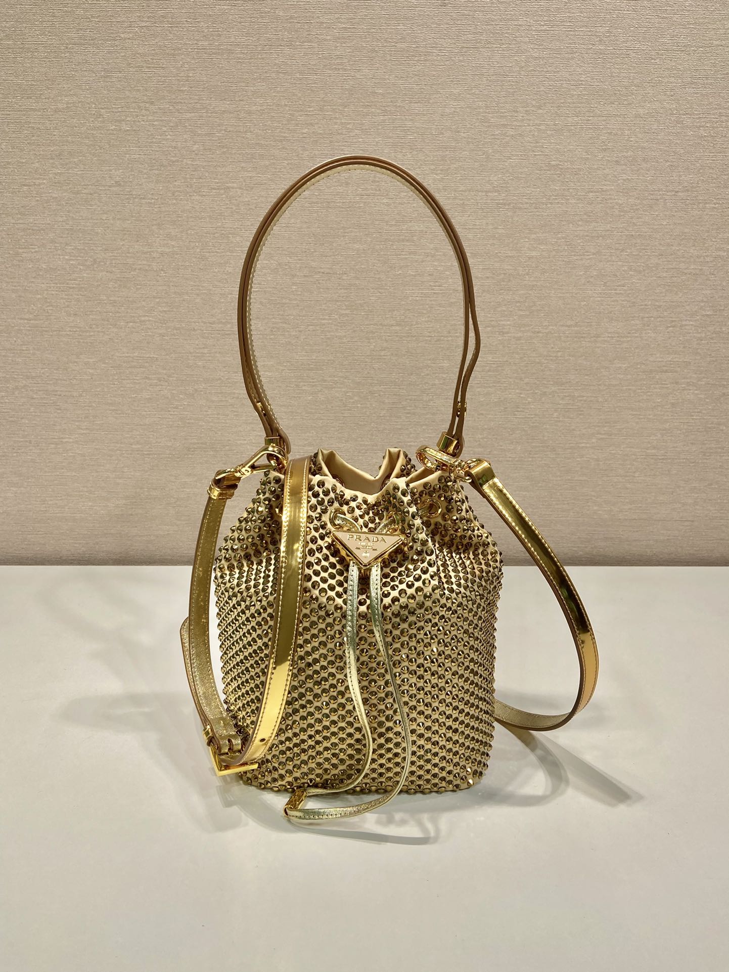 1XPD25BDE Stylish bag
