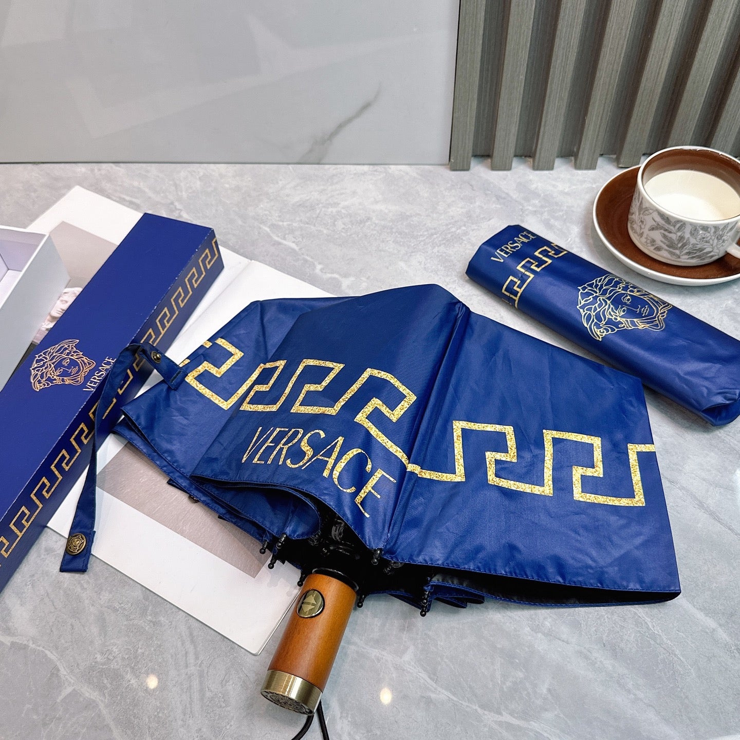 15RV110SDE Stylish UV resistant umbrella