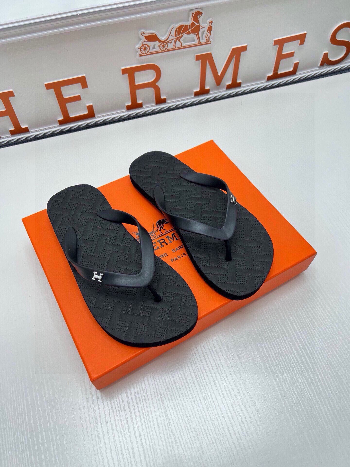 535ZH296ZDE Stylish Slippers