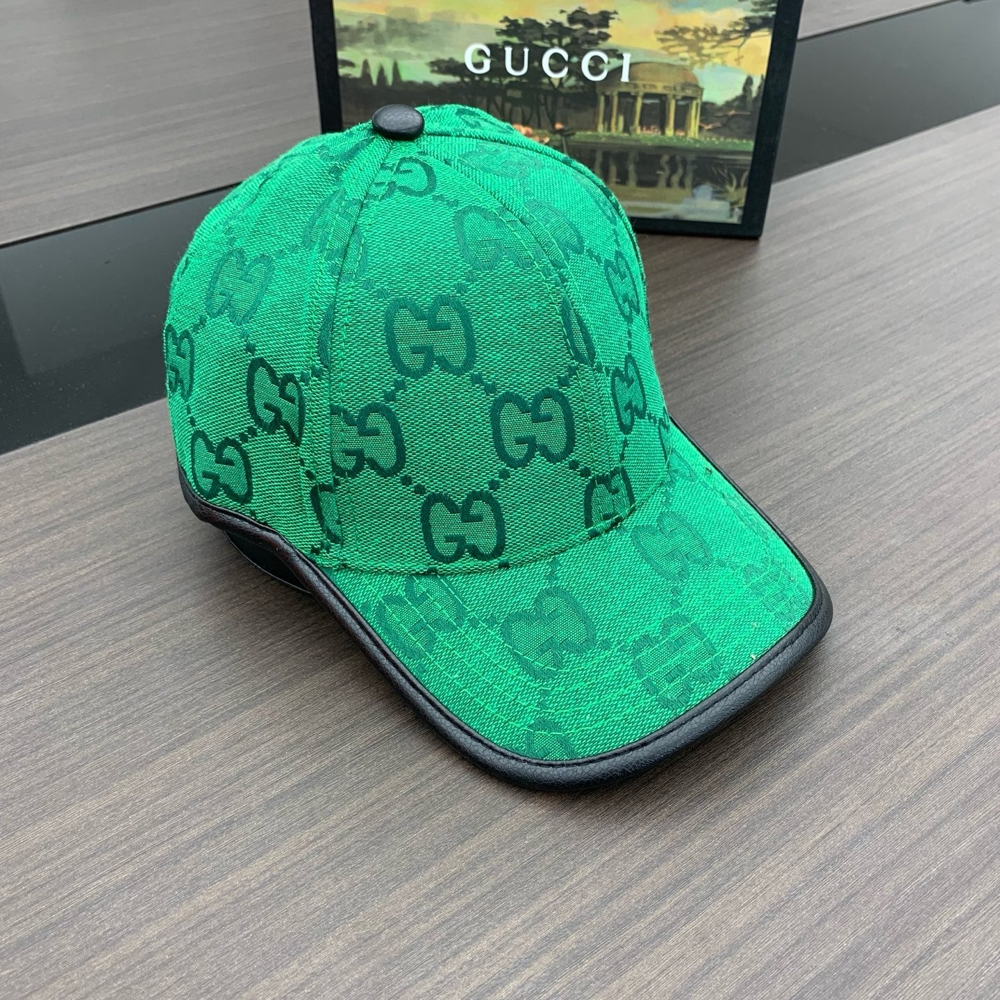 125ZB521MDE Stylish hats