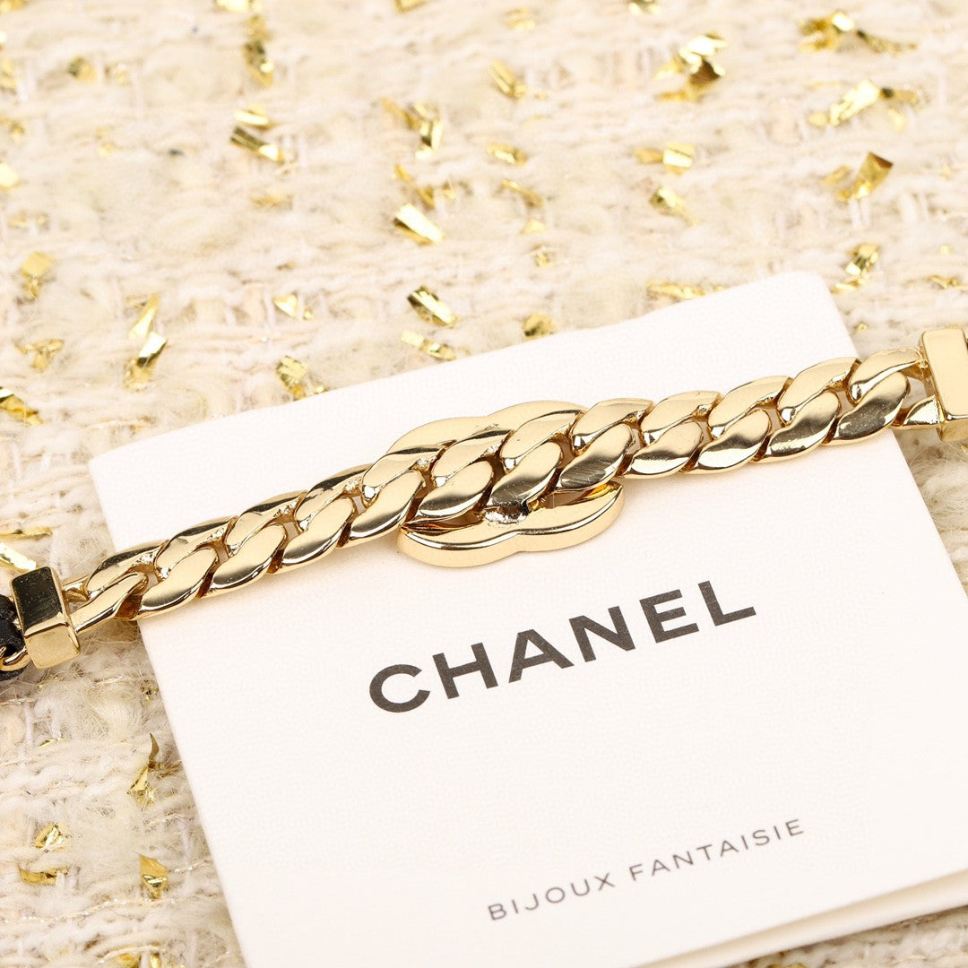 175RC89XDE Stylish Necklace