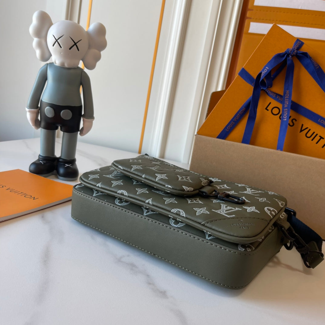 155NE77BDE Stylish leather bag