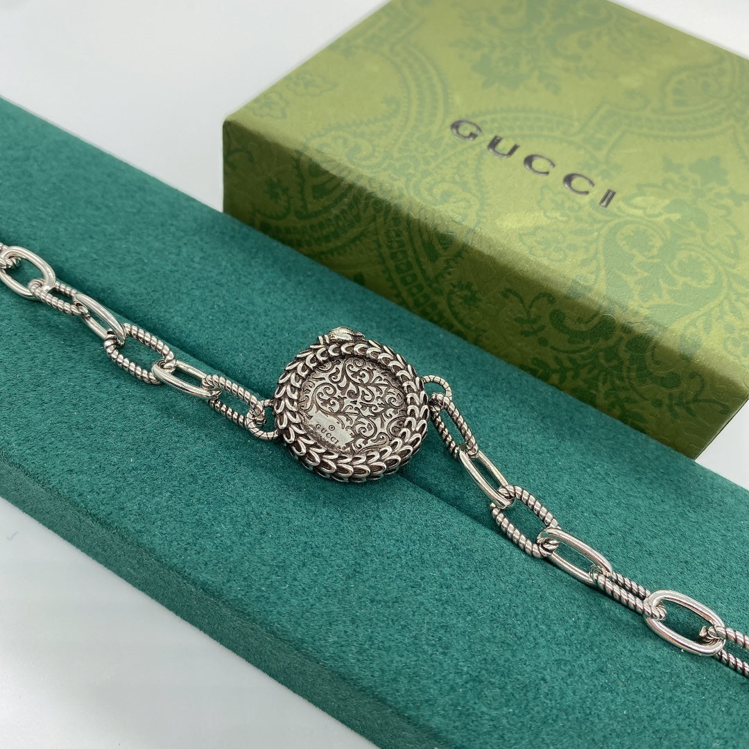 175RB40XDE Stylish Necklaces . Bracelets
