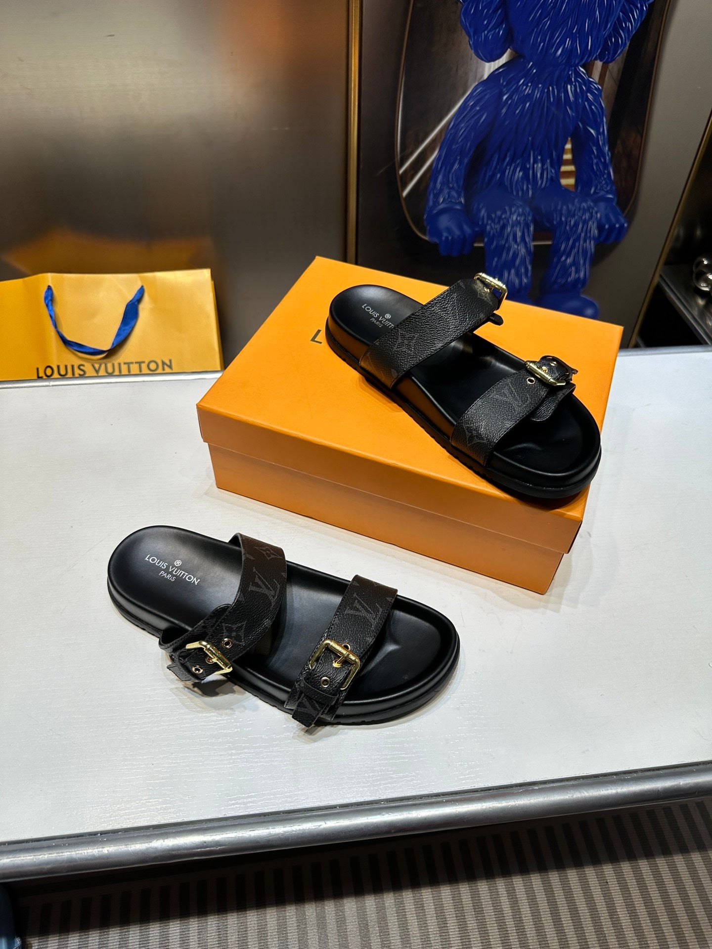 14E10ZDE Stylish sandals
